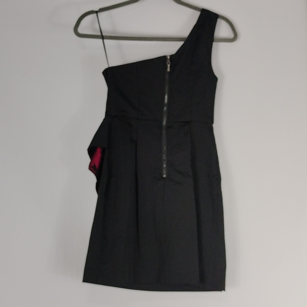 Guess One Shoulder Dress With Lace Ruffle - Picture 7 of 9